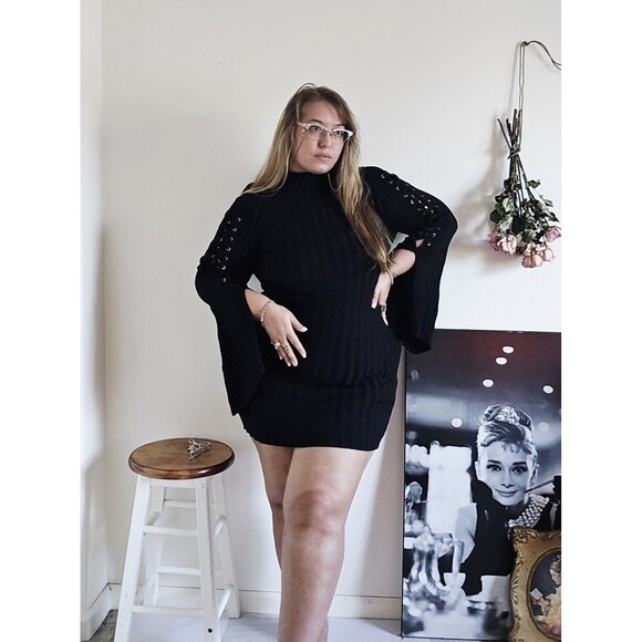 FOREVER 21 Dresses & Skirts - Forever 21 Black Ribbed Mini Dress Slip Flare Sleeves High Neck Gothic XL